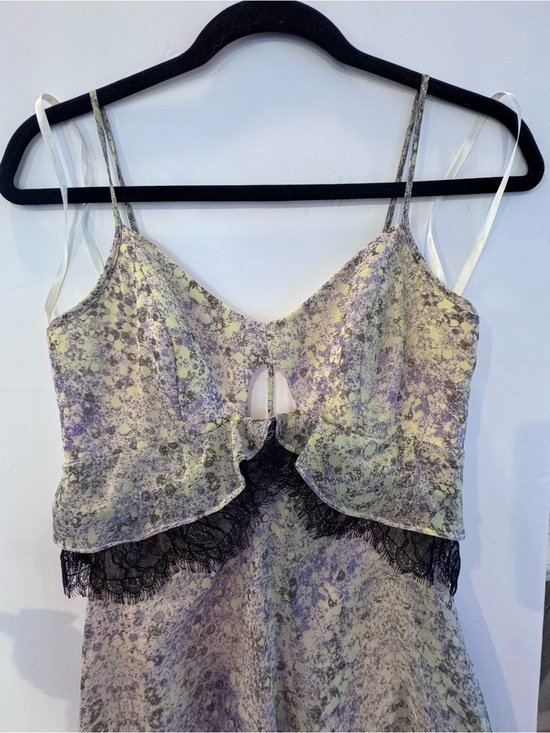 BCBGeneration Dresses & Skirts - Bcbg Floral Lace Trim Dress in Yellow-Grey Lavender. Sheer dress w short slip